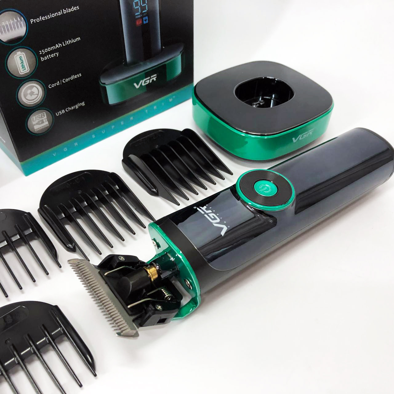 Машинка для стрижки волосся VGR V-671 з акумулятором 400 хв роботи, LED-дисплеєм і насадками — изображение 17