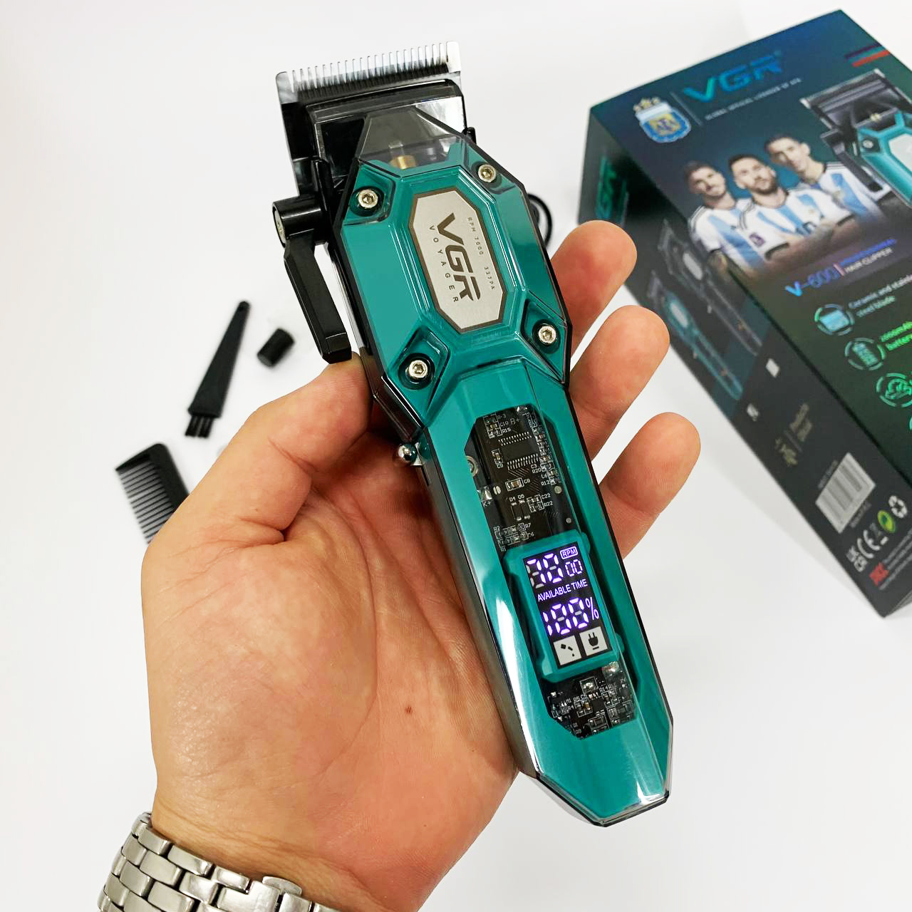 Акумуляторна машинка для стрижки VGR V-600. Колір: зелений — изображение 8