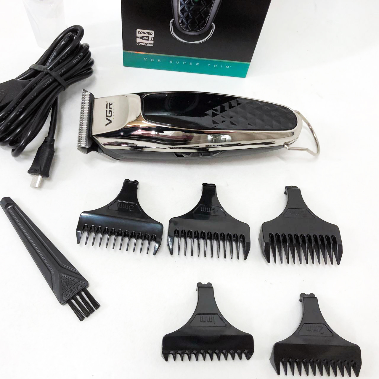 Машинка для стрижки VGR V-093 — акумуляторна, LED-дисплей, 5 насадок — изображение 8