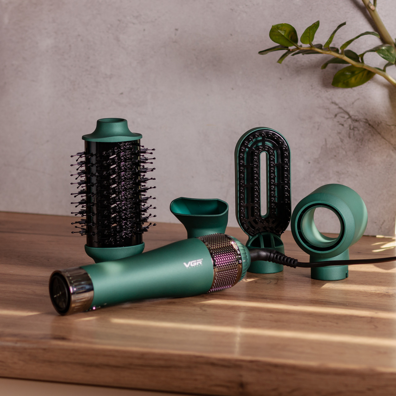 Фен-щітка VGR HP-V-493 1000 Вт професійний — изображение 9