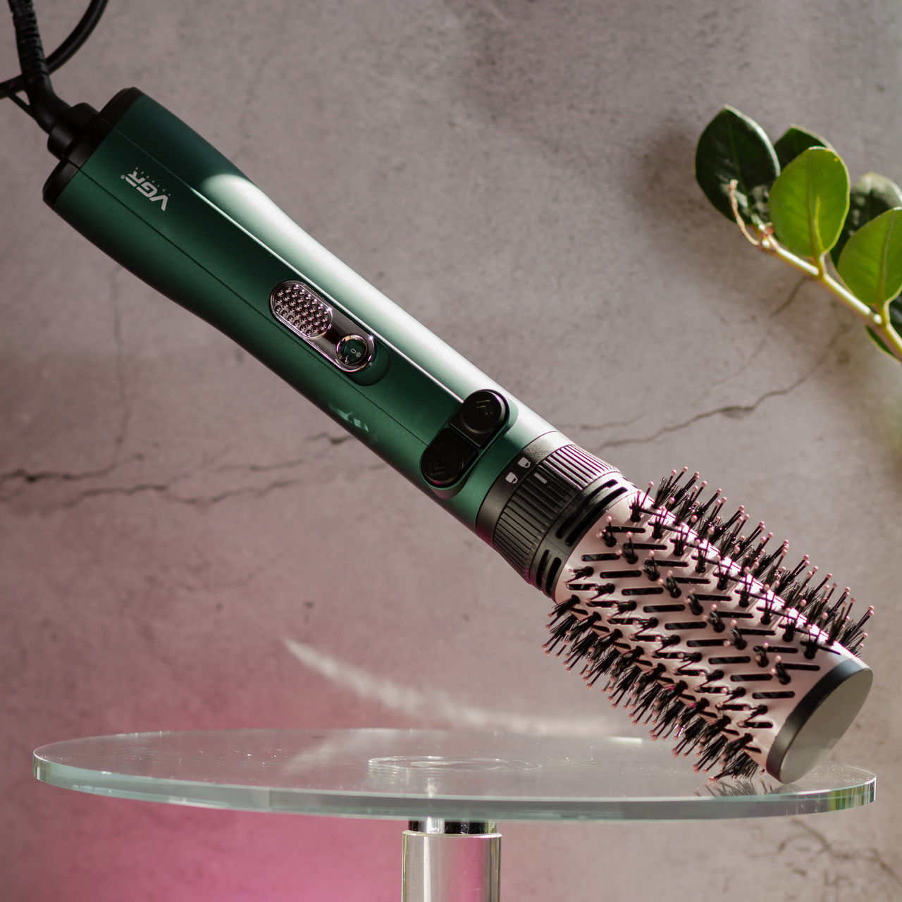 Фен-щітка VGR HP-V-498 з керамічним покриттям для укладання волосся — изображение 8