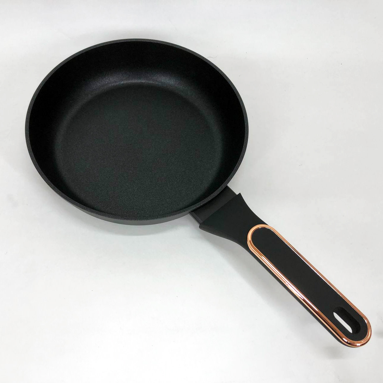 Сковорода для індукційної плити 22 см MAGIO MG-1163, сковорода з товстим дном, сковорода — изображение 2