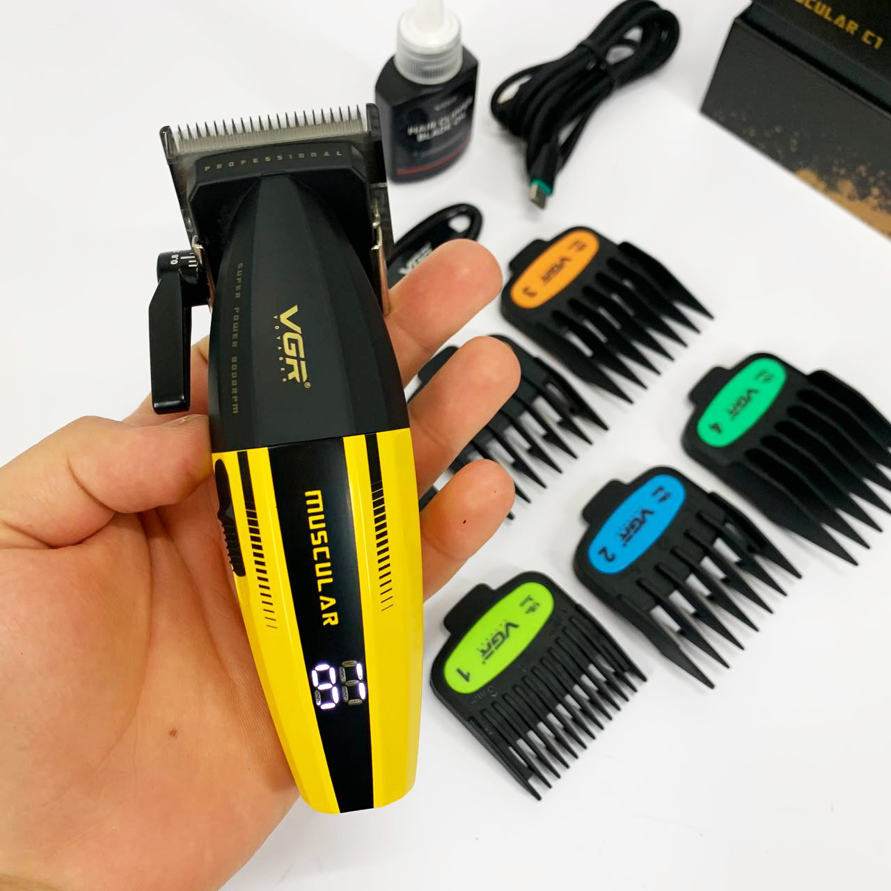 Машинка для стрижки VGR V-285 — акумуляторна, 9000 об/хв, до 150 хв роботи — изображение 15