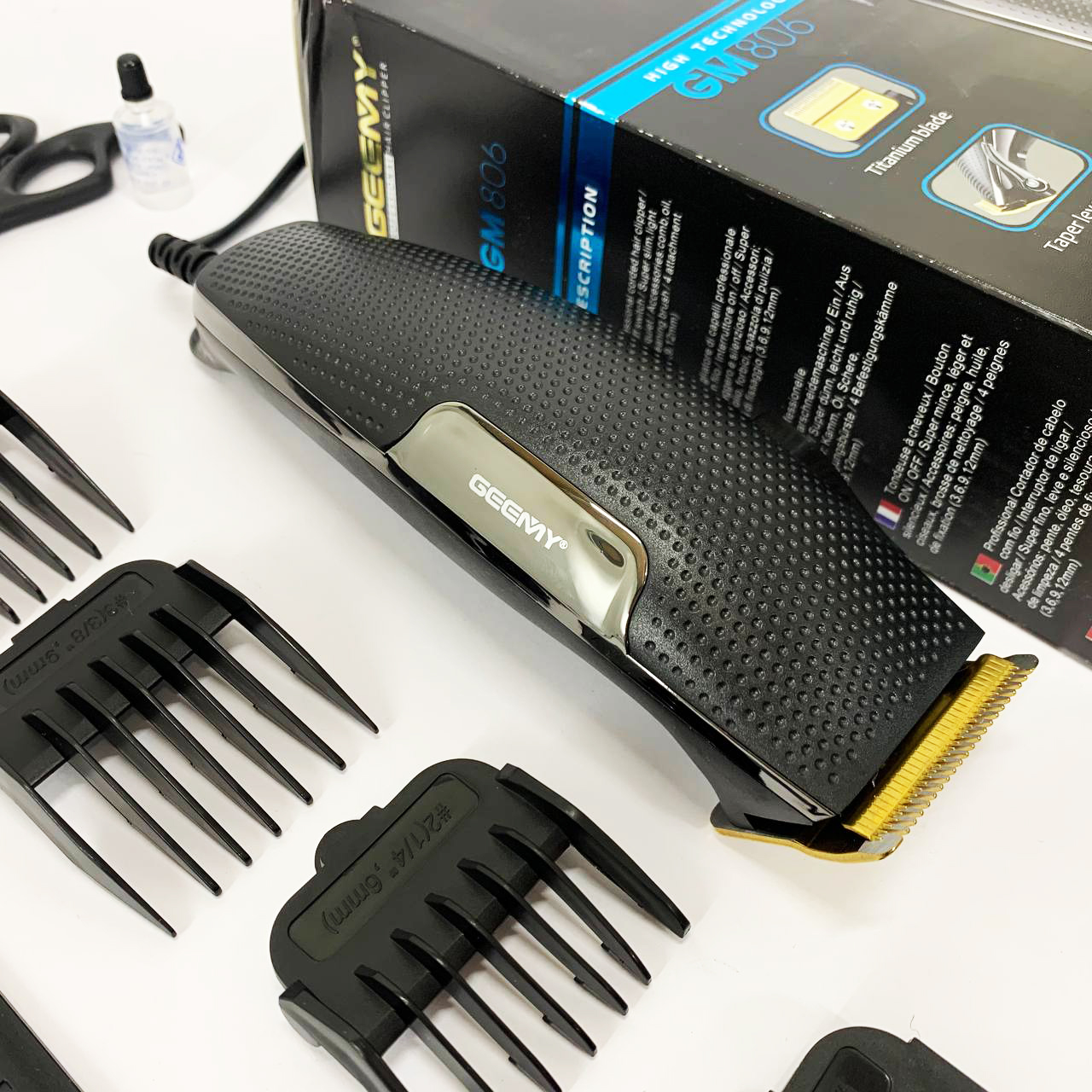 Машинка для стрижки Gemei GM-806 — титанове лезо, 4 насадки — изображение 12