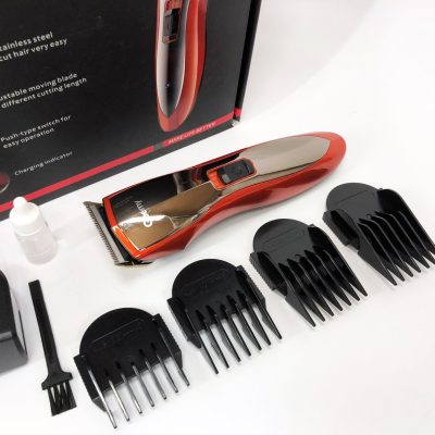 Машинка для стрижки Gemei GM-6027 — бездротова 60 хв, 4 насадки