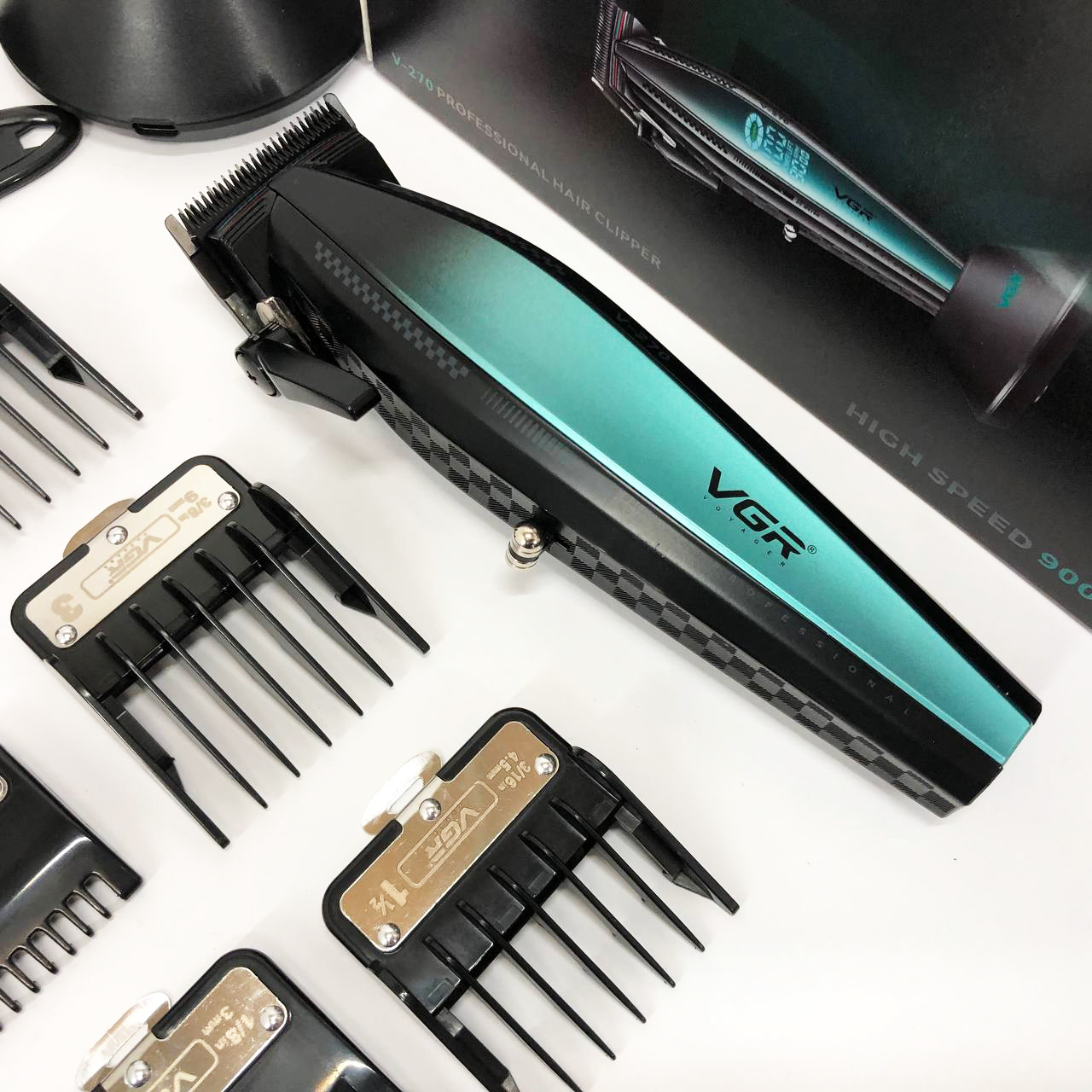Машинка для стрижки VGR V-270 — до 250 хв автономії, DLC-лезвія — изображение 18