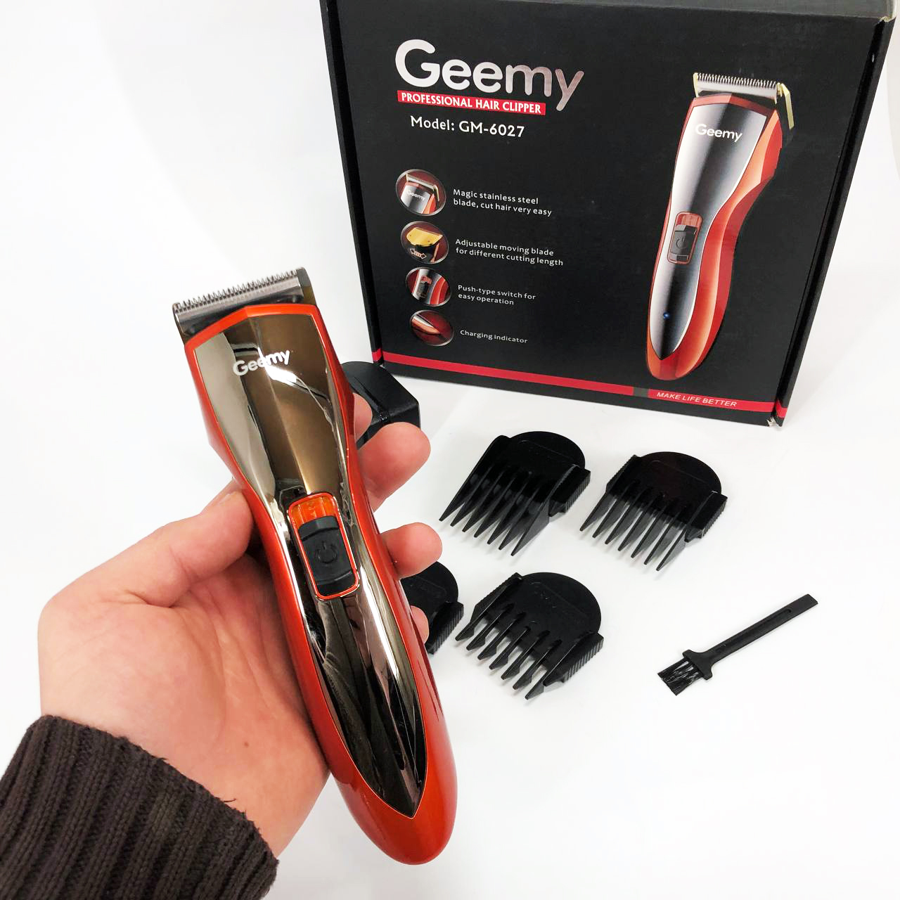 Машинка для стрижки Gemei GM-6027 — бездротова 60 хв, 4 насадки — изображение 3