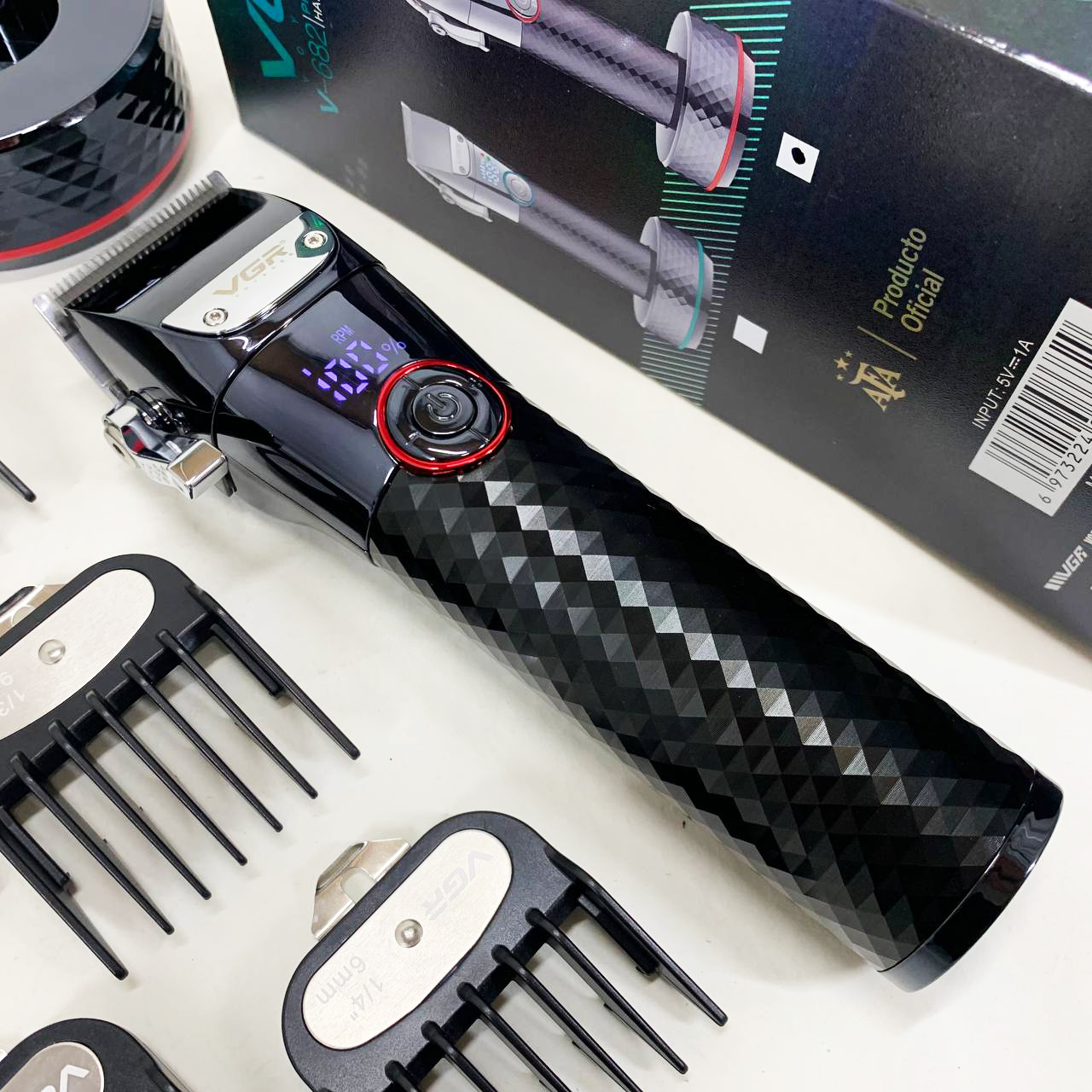 Акумуляторна машинка для стрижки VGR V-682 — до 300 хв, LCD — изображение 12