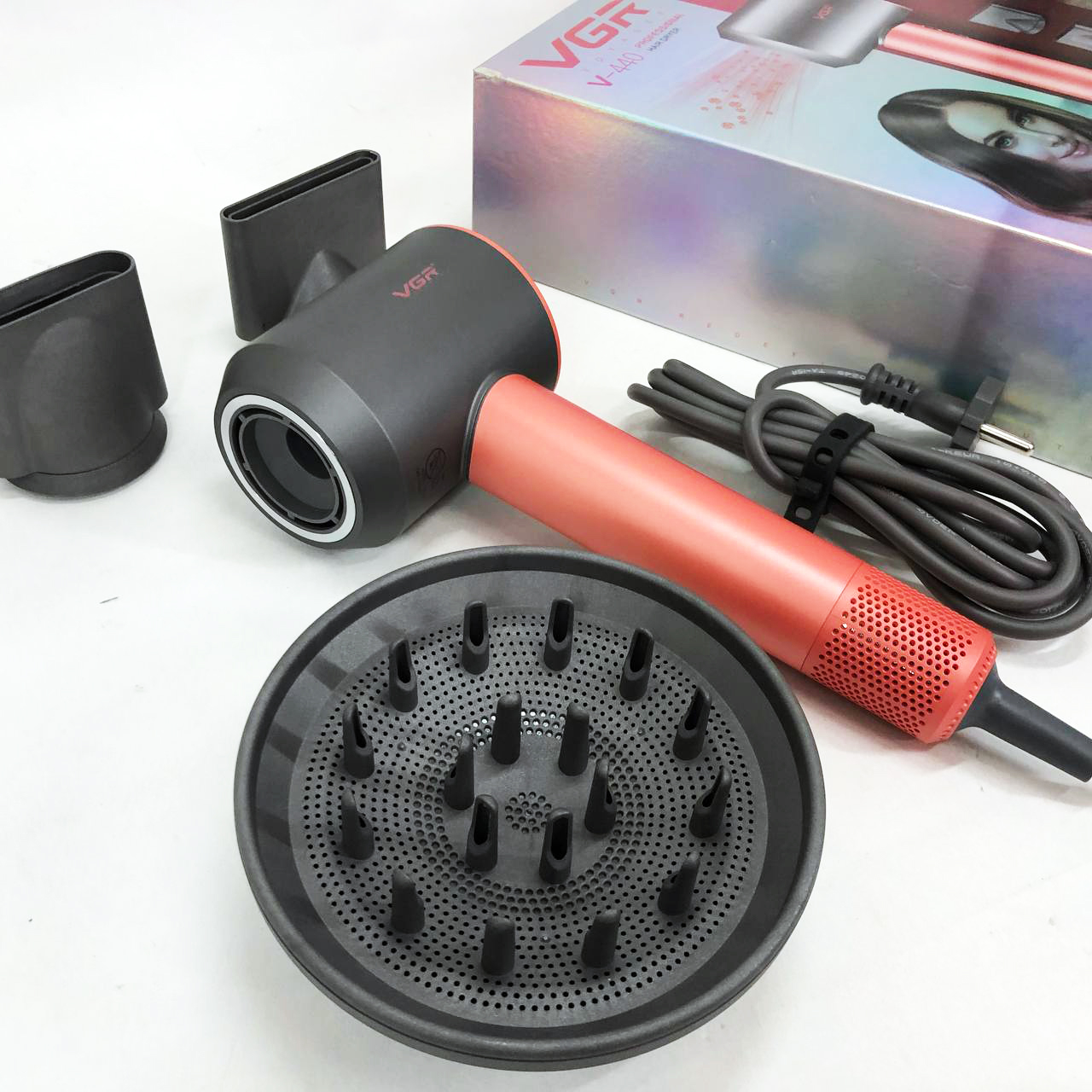 Професійний фен VGR V-440 — BLDC 1400 Вт, іонізація — изображение 11