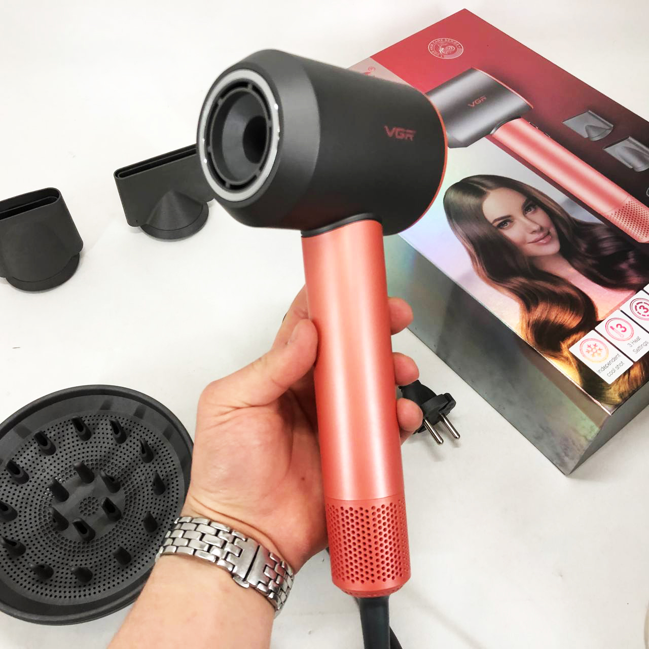 Професійний фен VGR V-440 — BLDC 1400 Вт, іонізація — изображение 12