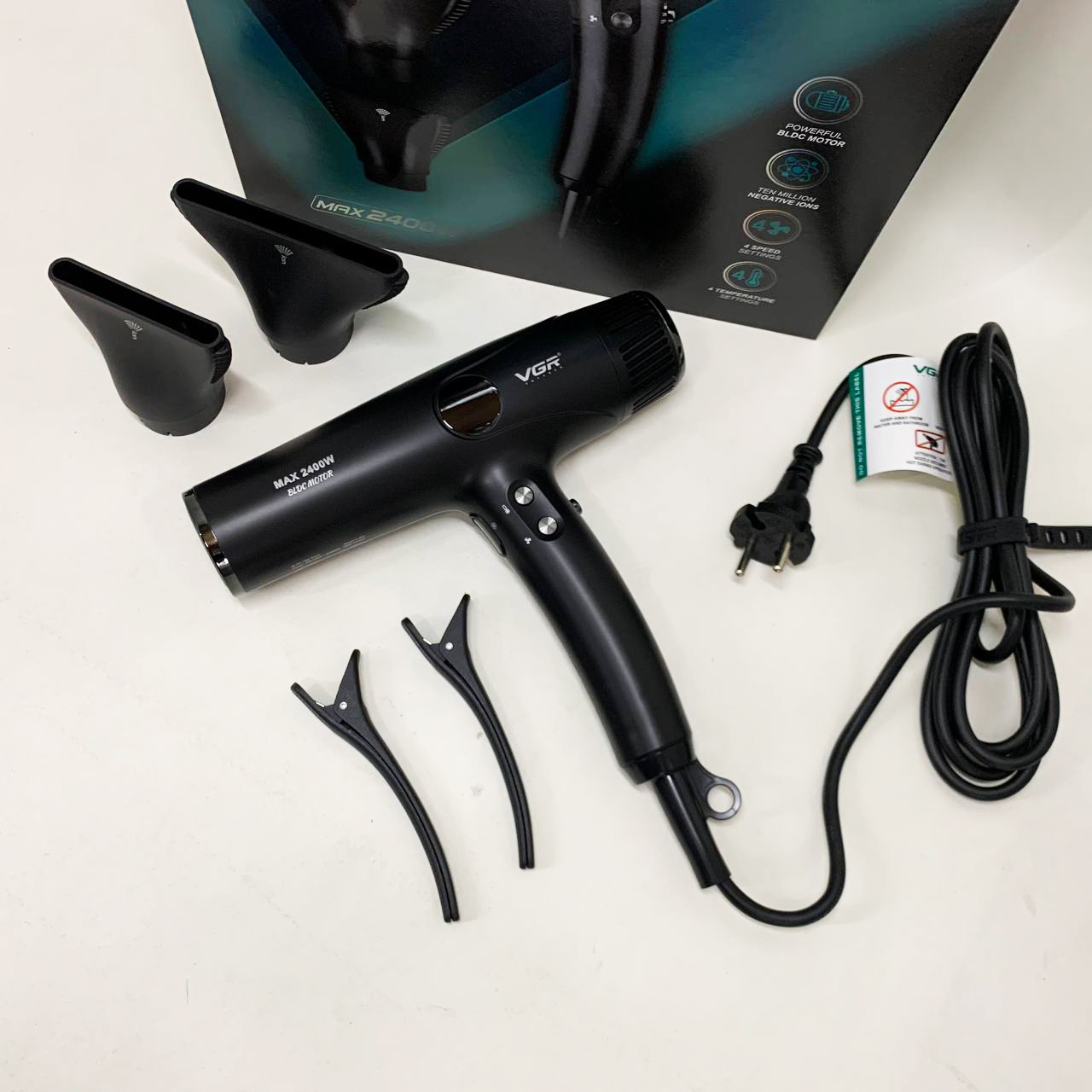 Фен VGR V-469 2400Вт — BLDC 110000 об/хв, 4 режими — изображение 4