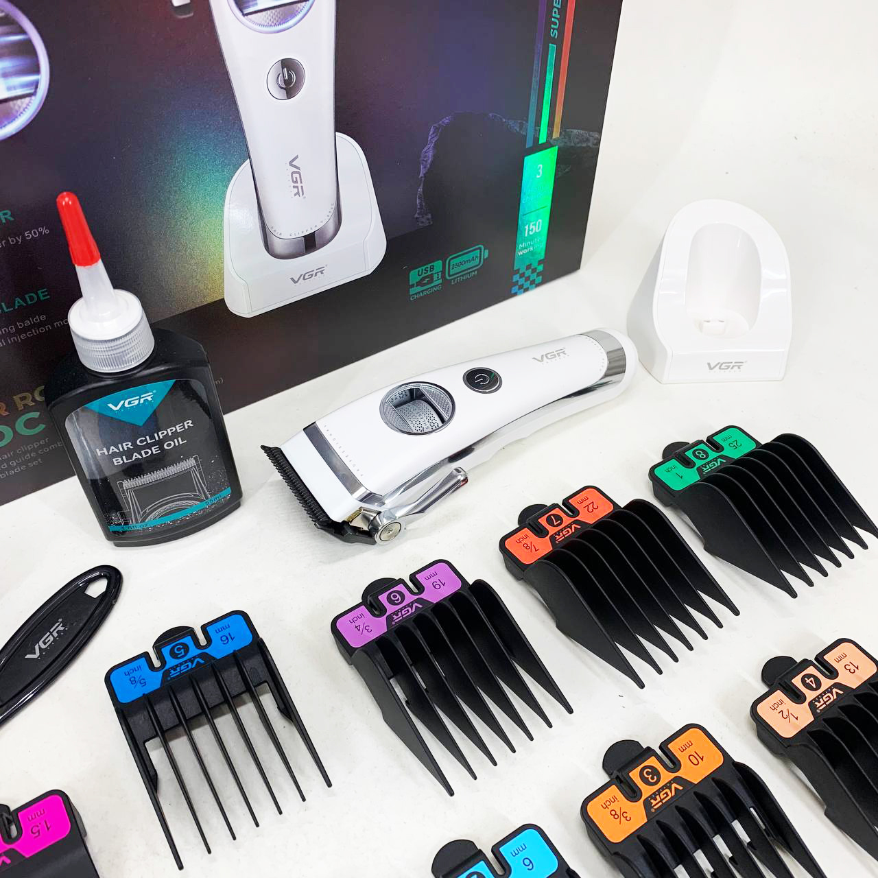 Машинка для стрижки VGR V-880C — акумуляторна, до 150 хв автономії — изображение 6