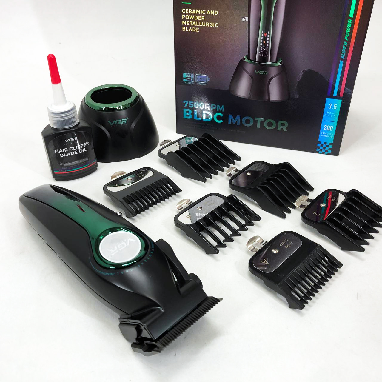 Машинка для стрижки VGR V-010 Professional Metal — до 250 хв автономної роботи — изображение 16