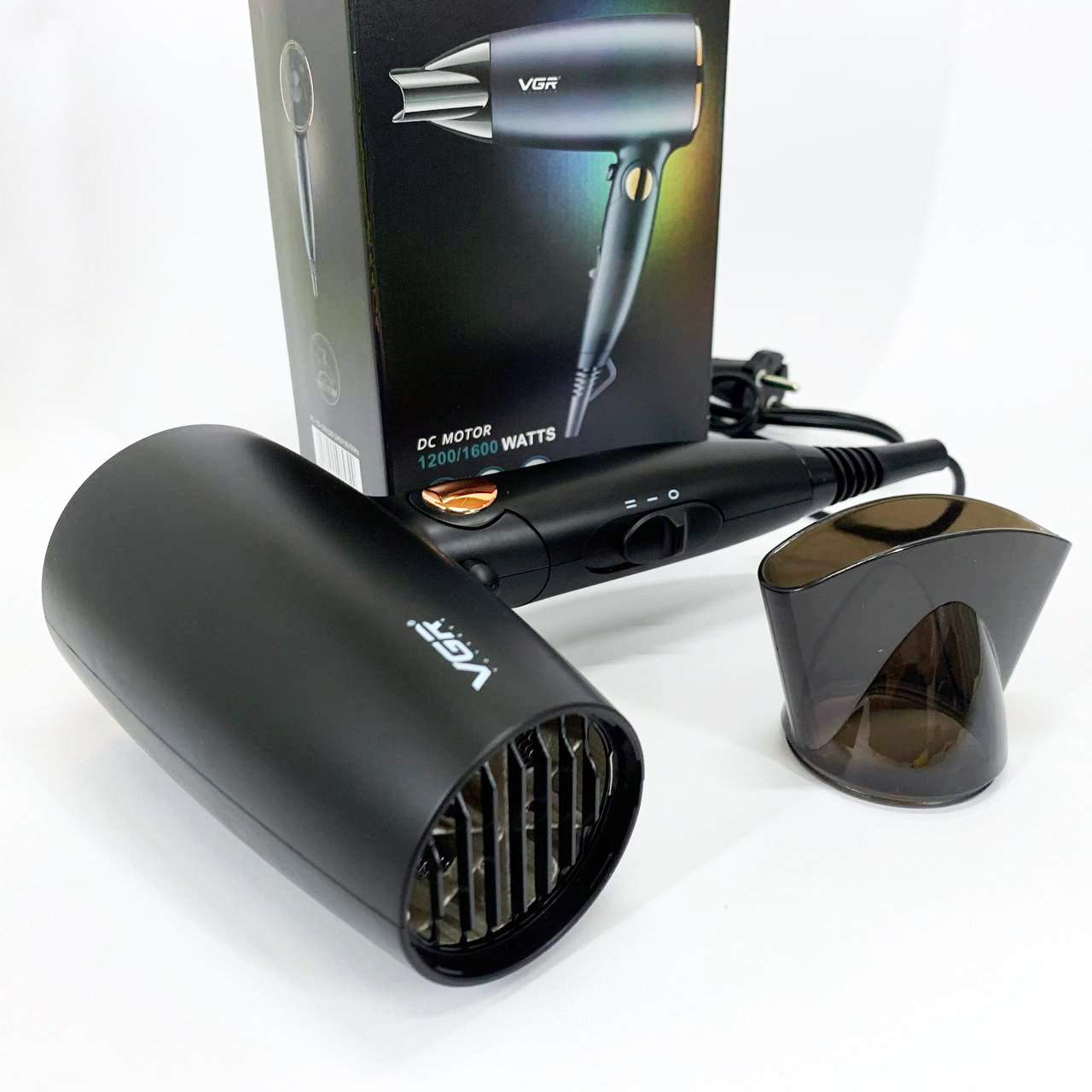 Професійний фен VGR V-439 — компактний, іонізація, 1200–1600 Вт — изображение 16