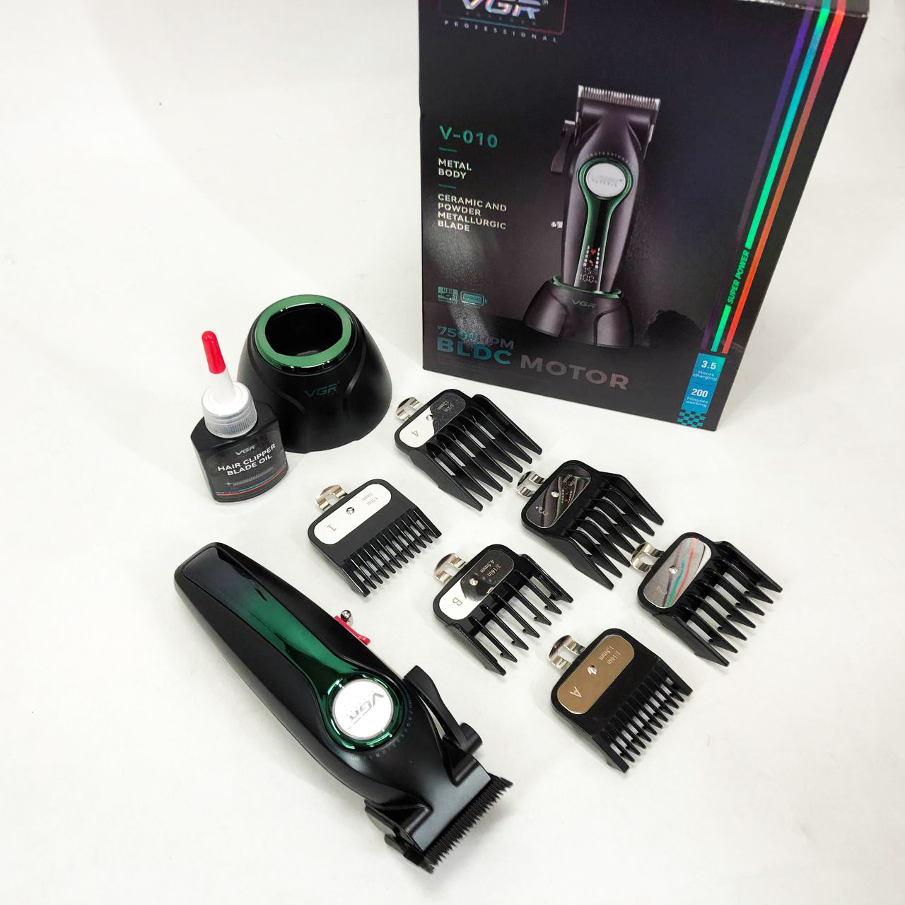 Машинка для стрижки VGR V-010 Professional Metal — до 250 хв автономної роботи — изображение 17