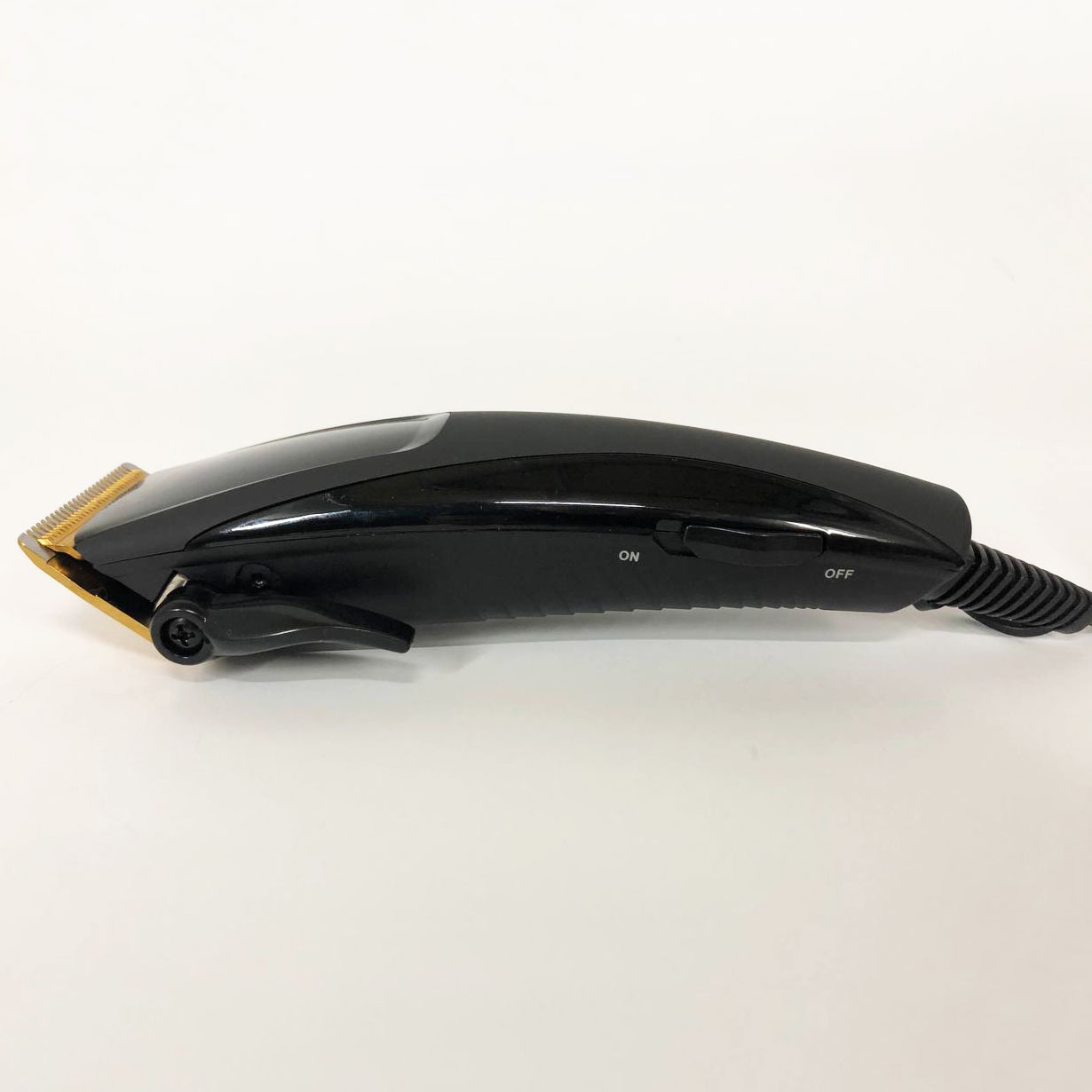 Машинка для стрижки Magio MG-591 — титанові леза, тихий мотор — изображение 16