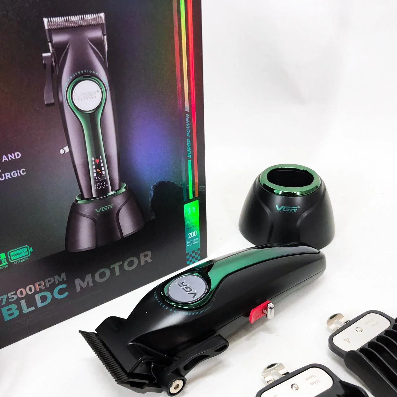 Машинка для стрижки VGR V-010 Professional Metal — до 250 хв автономної роботи - Зображення 25