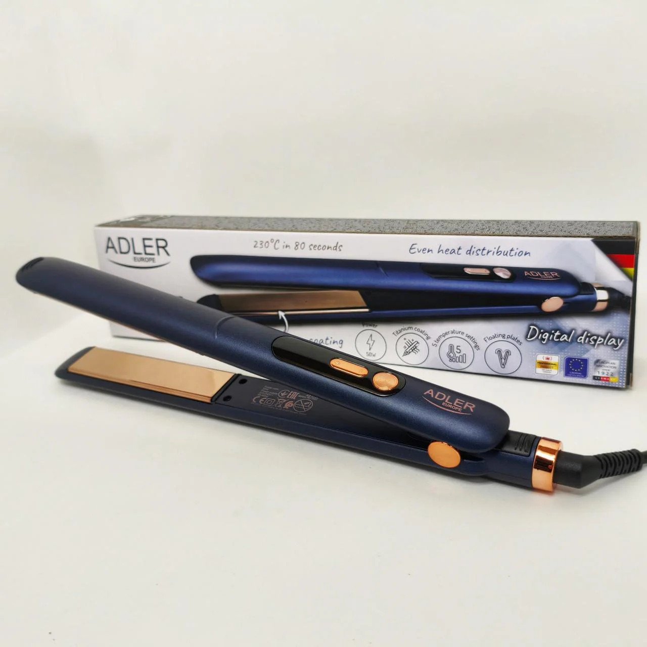 Adler AD 2328 — Високоякісний випрямлювач для волосся з титановими пластинами та 5 температурними режимами.