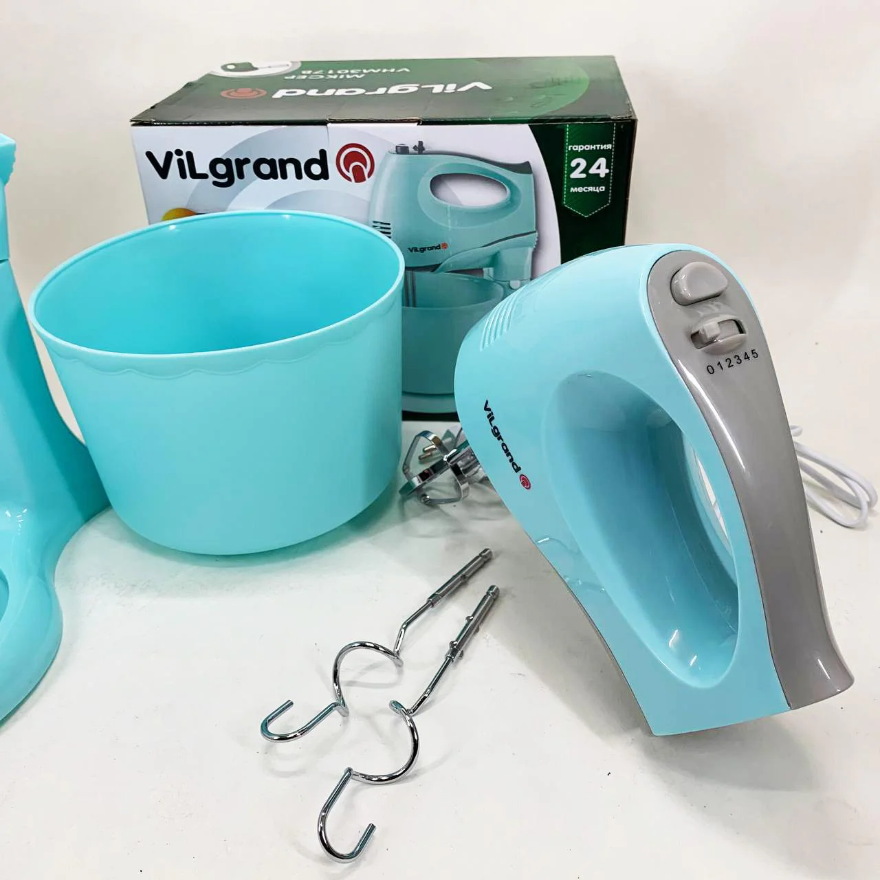 Миксер ViLgrand VHM3017B з 5 швидкостями та потужністю 300 Вт - Зображення 3