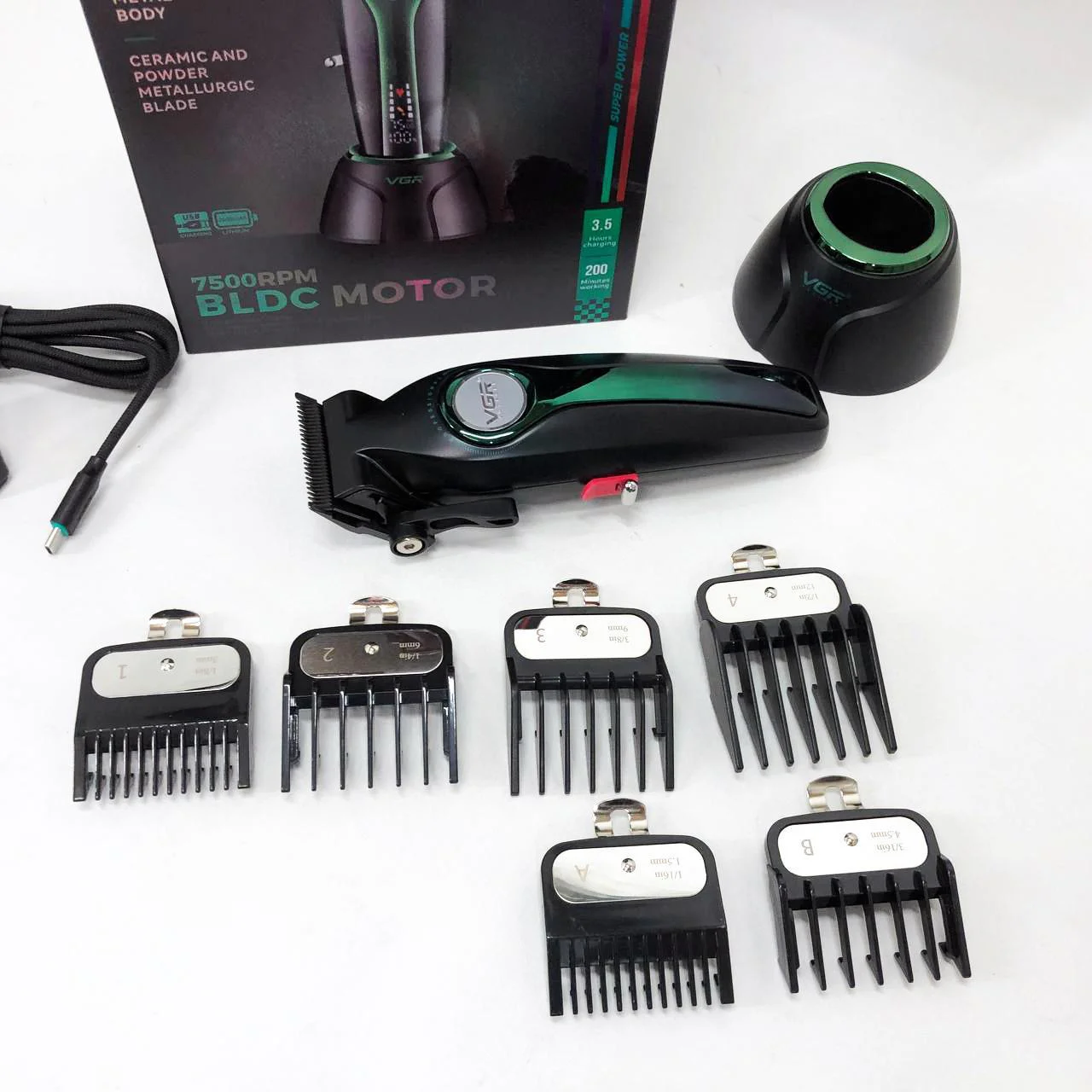 Машинка для стрижки VGR V-010 Professional Metal — до 250 хв автономної роботи - Зображення 23