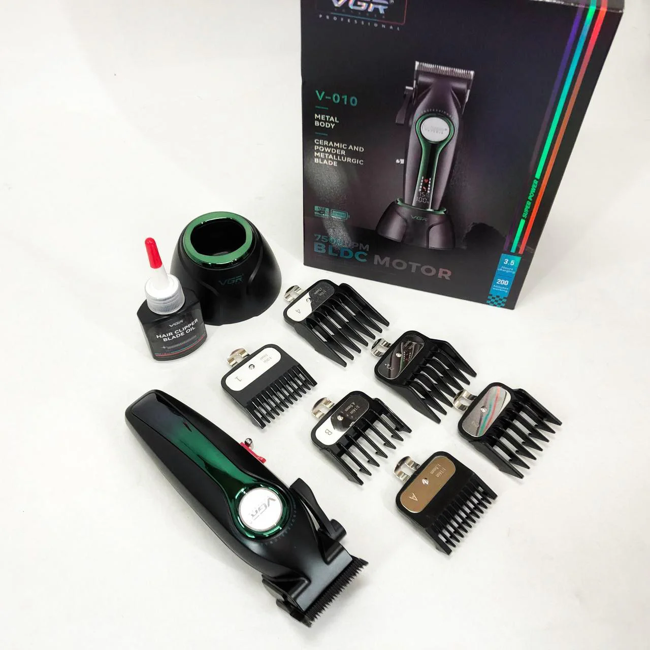 Машинка для стрижки VGR V-010 Professional Metal — до 250 хв автономної роботи - Зображення 17