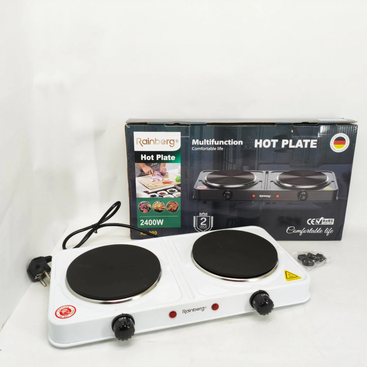 Електрична плита Rainberg RB-999 з потужністю 2400Вт для зручного приготування їжі.