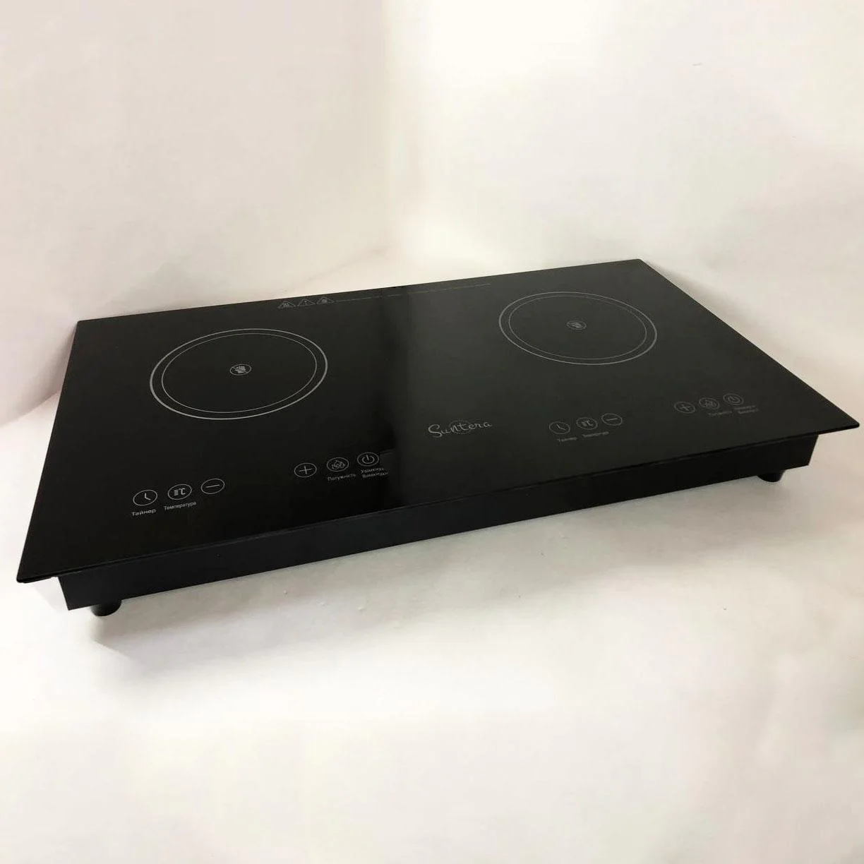 Електроплита велика індукційна Suntera ICD-2202 2200 Вт для зручного та безпечного приготування їжі.