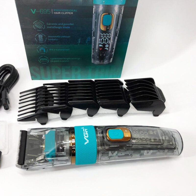 Машинка для стрижки волосся і бороди VGR V-695 з LED дисплеєм і вологозахистом IPX7