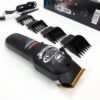 Машинка для стрижки волосся та бороди VGR V-699 з LED дисплеєм для професійного використання