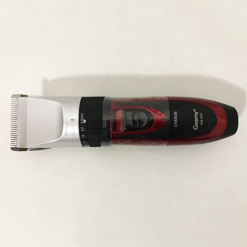 Професійна машинка для стрижки волосся GEMEI GM-550 з двома акумуляторами для ідеальної стрижки