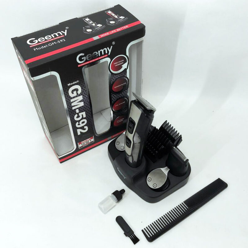 Машинка для стрижки GEMEI GM-592 10в1 — ідеальне рішення для догляду за зовнішністю.