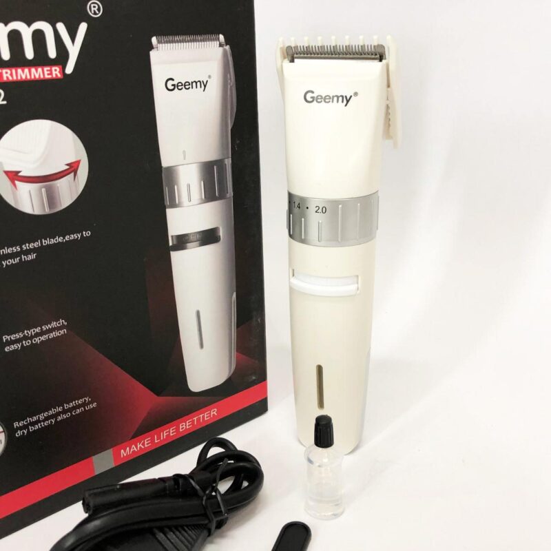 Акумуляторна машинка для стрижки волосся Gemei GM-6042 — стильна та зручна у використанні