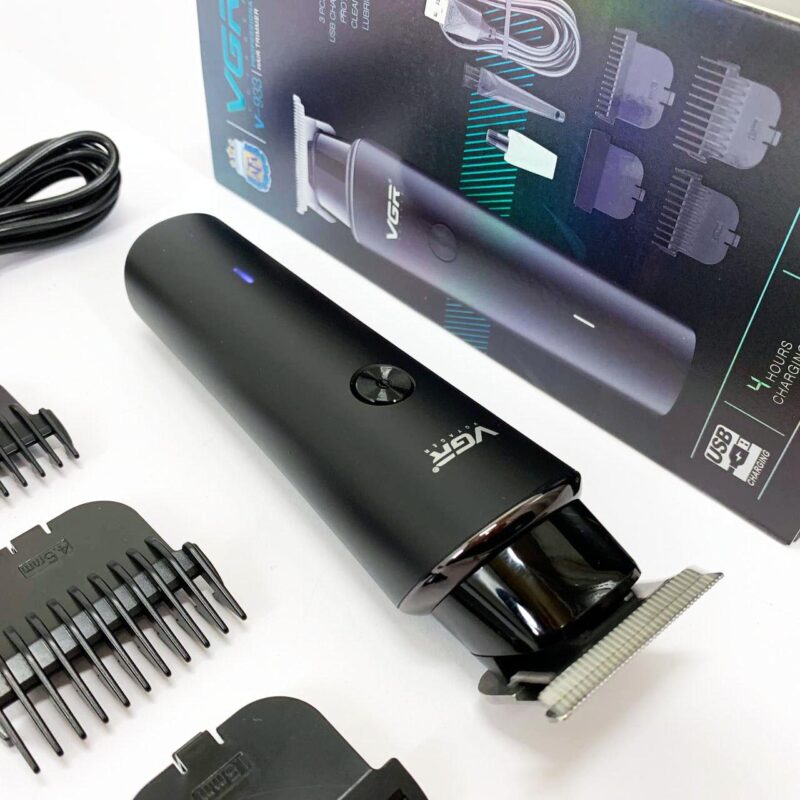 Акумуляторний триммер VGR V-933 — свобода стрижки в будь-яких умовах.