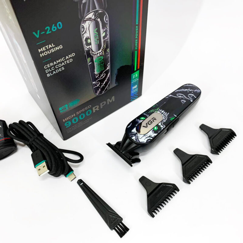 Тример VGR V-260 GREEN — потужний інструмент для догляду за бородою та вусами.