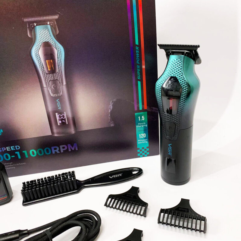 Тример VGR V-997 — потужний інструмент для стрижки волосся з автономністю до 120 хвилин.