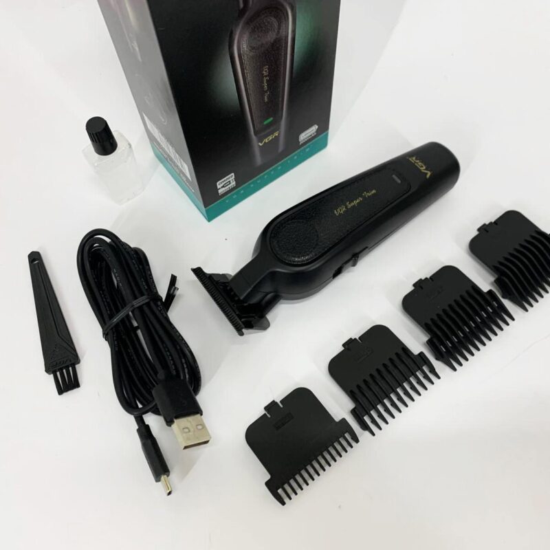 Акумуляторна машинка для стрижки VGR V-995 — ідеальна стрижка без зусиль у домашніх умовах.