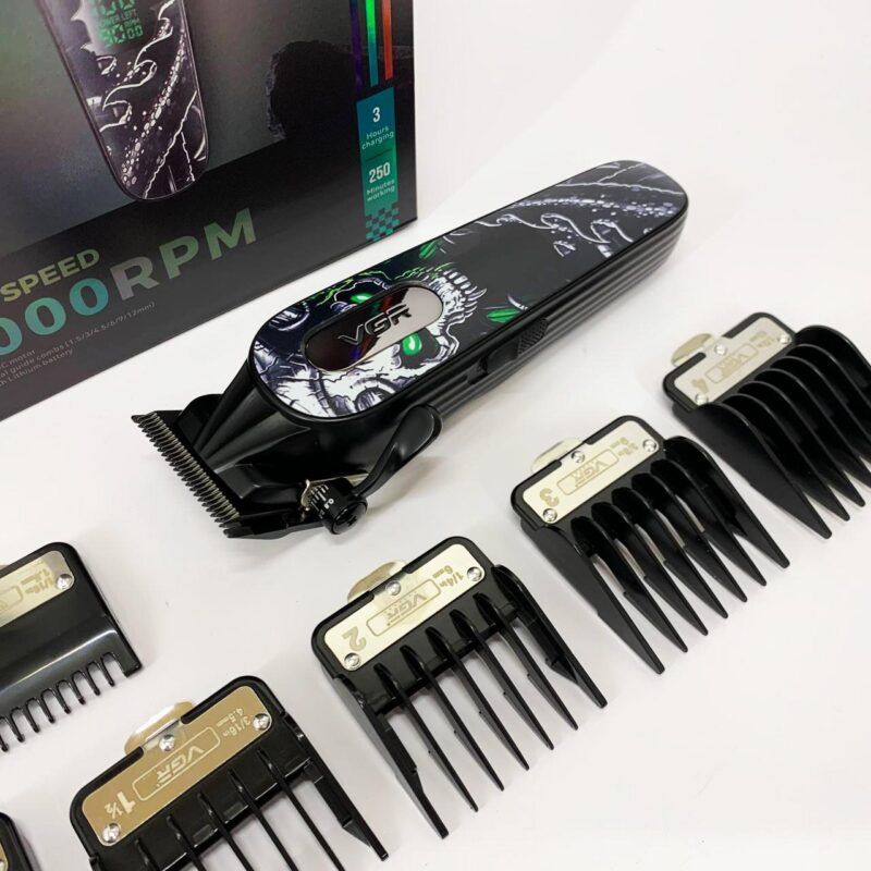 Акумуляторна машинка для стрижки VGR V-279 GREEN — потужність і точність для ідеальної стрижки.