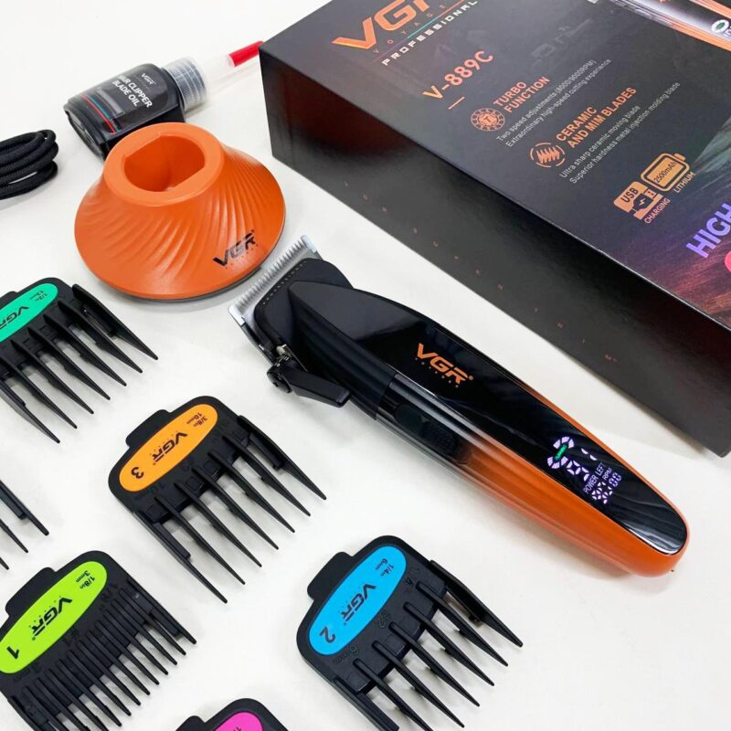 Машинка для стрижки волосся VGR V-889C з керамічними лезами та потужністю 9000RPM для ідеального стилю