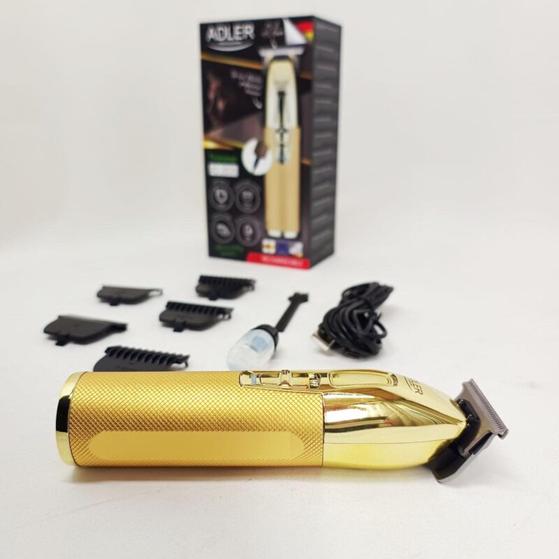 Машинка для стрижки волосся Adler AD-2836G з тривалою автономністю.