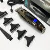 Машинка для стрижки волосся VGR V-070 акумуляторна з USB та індикатором зарядки для ідеального зовнішнього вигляду