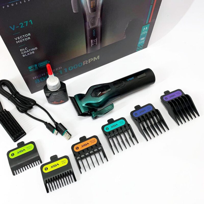 Акумуляторна машинка для стрижки VGR V-271 — потужний інструмент для професіоналів та домашнього використання.