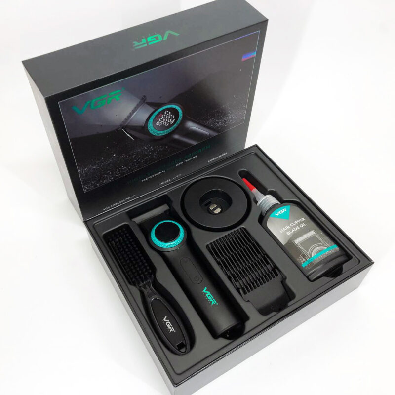 Тример VGR V-977 BLACK — потужний інструмент для професійного стайлінгу волосся.