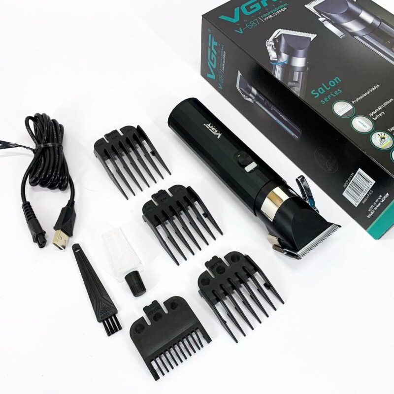 Акумуляторна машинка для стрижки VGR V-687 з автономністю до 300 хвилин