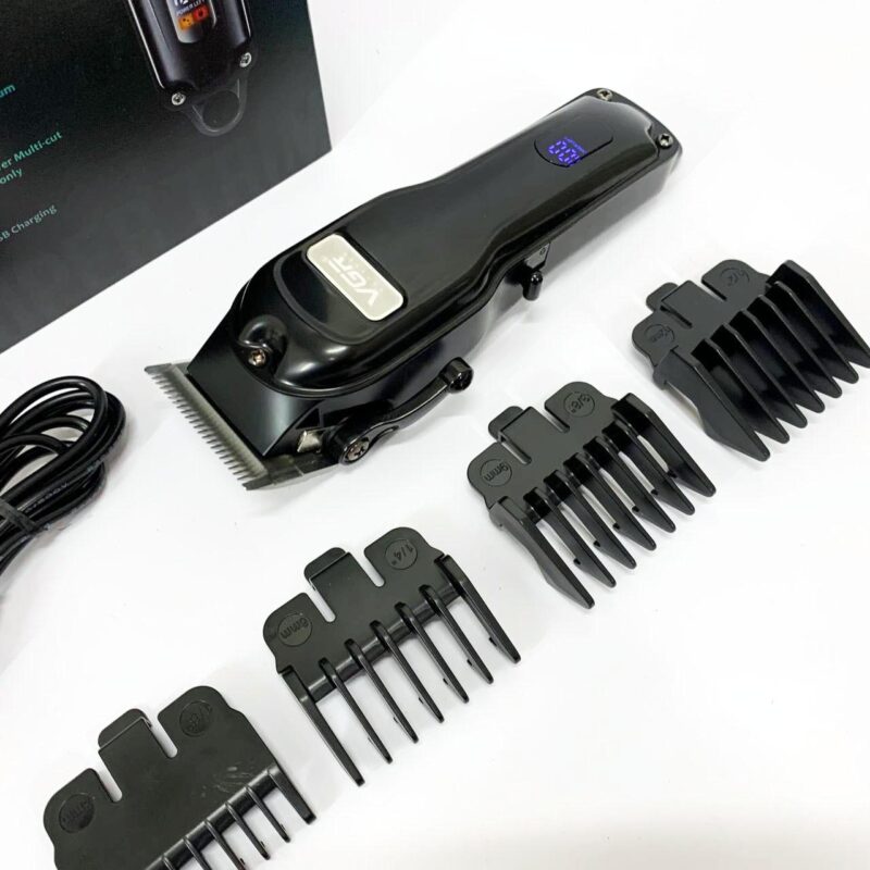 Акумуляторна машинка для стрижки VGR V-251 — потужний інструмент для професійного догляду.