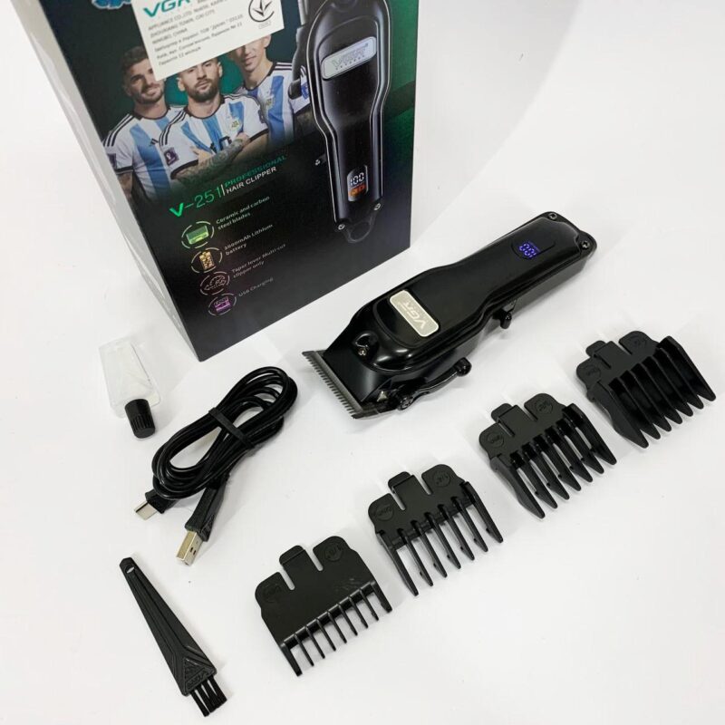 Акумуляторна машинка для стрижки VGR V-251 — потужний інструмент для професійного догляду.