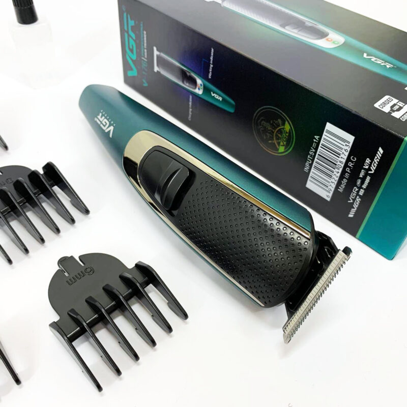 Тример VGR V-176 — бездротовий триммер для бороди та волосся з USB зарядкою.