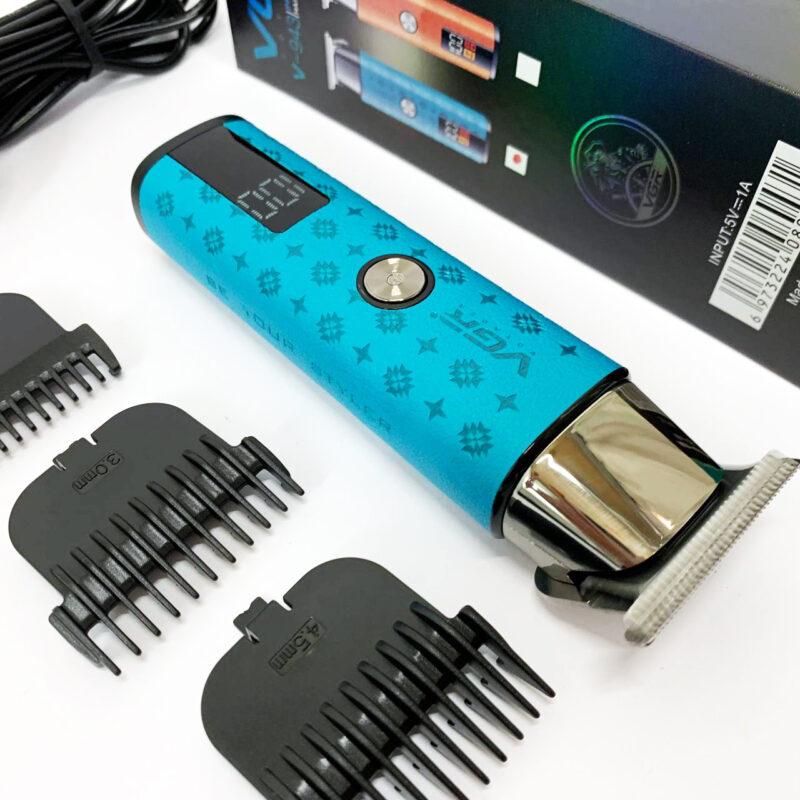 Тример VGR V-943 BLUE — зручний та ефективний догляд за бородою та вусами.