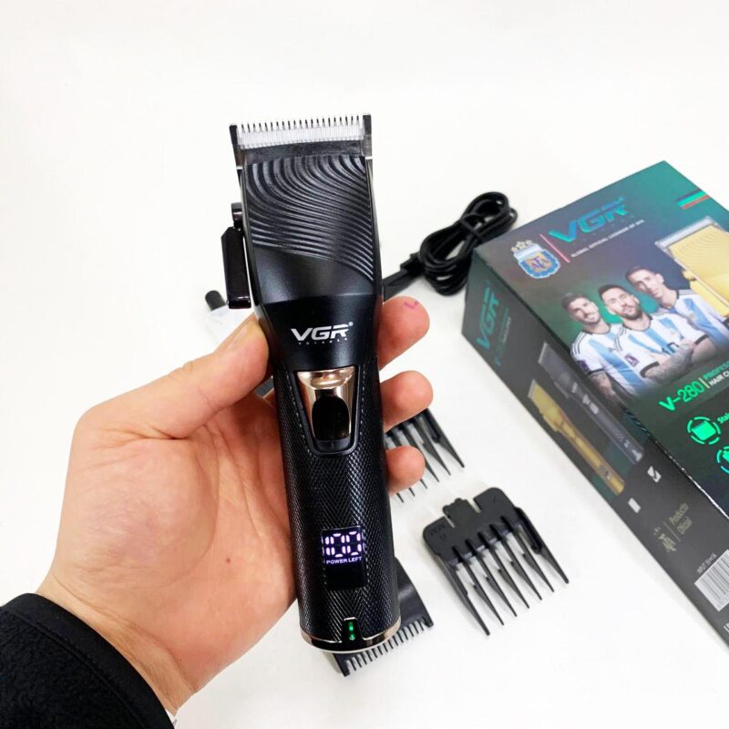 Акумуляторна машинка VGR V-280 з дисплеєм для професійної стрижки волосся