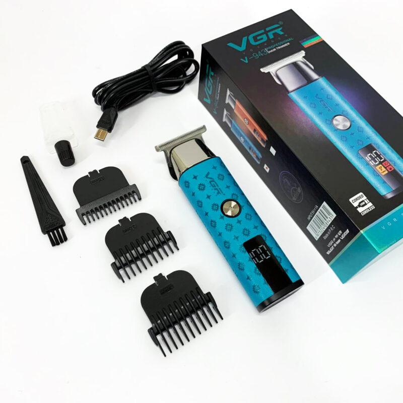 Тример VGR V-943 BLUE — зручний та ефективний догляд за бородою та вусами.
