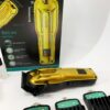 Акумуляторна машинка для стриження VGR V-138 GOLD з LED-дисплеєм та безщітковим мотором для професіоналів